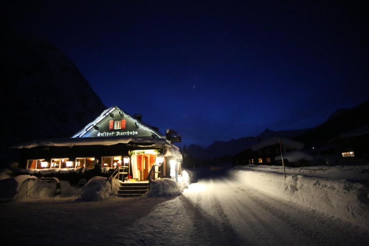 Gasthof Auerhahn Lech am Arlberg Eksteriør billede